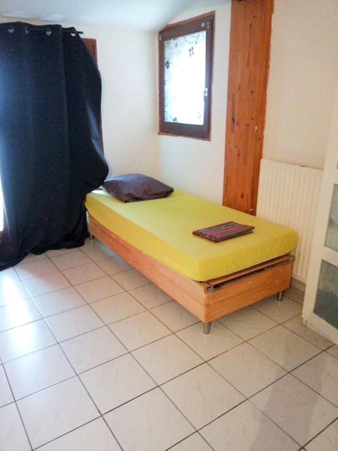 Appartement Charmant A Avignon 50 M² Terrasse Privee Kültér fotó